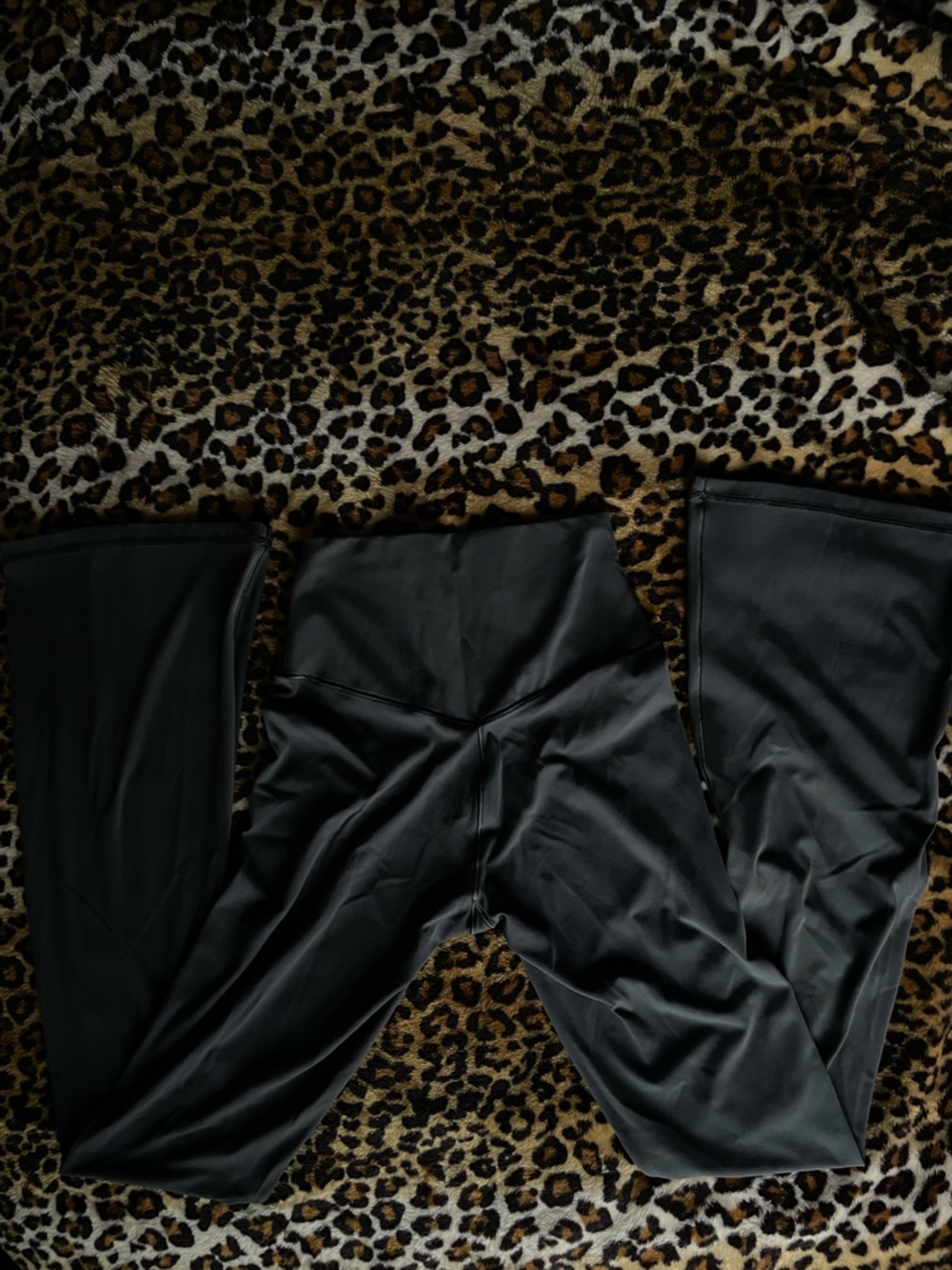 offline by Aerie flared leggings